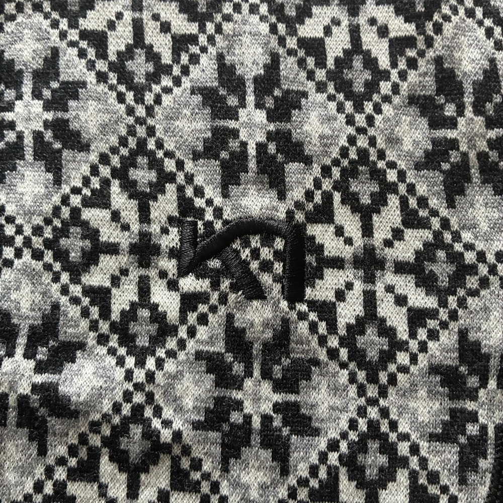 Kari Traa 100% Wool Base Layer Henley Top M Nordic Print Black Gray NWT - Picture 8 of 11